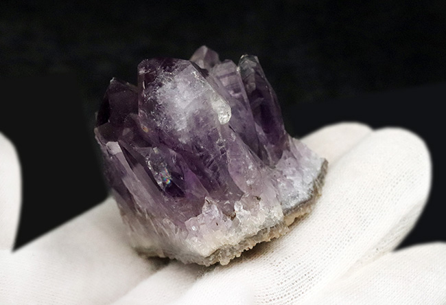 ナチュラルなクラスター！ブラジル産の天然アメシスト（Amethyst）の原石（その5）