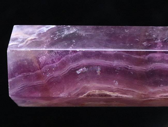 幻のラズベリーフローライト（Fluorite）オベリスク型標本 – 濃淡ピンク紫の美しい輝き（その9）