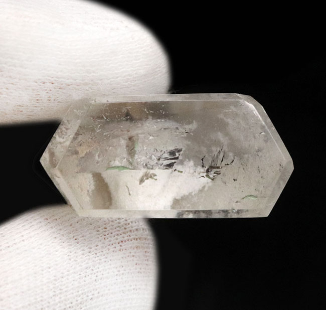 内部に雪山のような結晶が見える、特殊な美しき水晶、ファントムクォーツ（Phantom quartz）（その6）