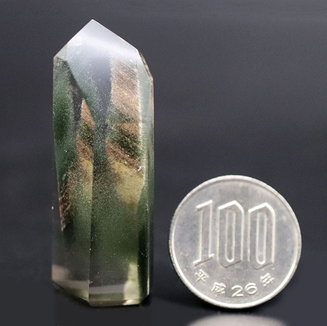 その名も幽霊水晶！内部に不思議な物体を内包したファントムクォーツの天然結晶 鉱物 販売