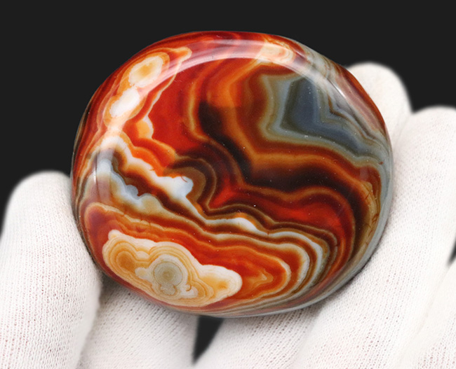 こんなにカラフルなメノウもない！マダガスカル産の色彩豊かな縞瑪瑙（メノウ・Agate）の上質標本（その6）