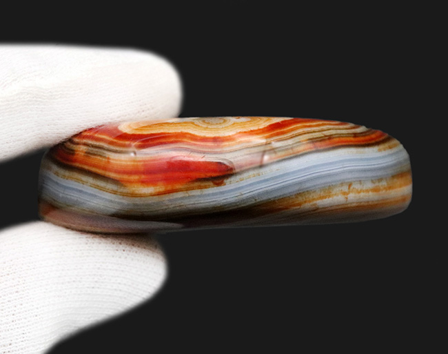 こんなにカラフルなメノウもない！マダガスカル産の色彩豊かな縞瑪瑙（メノウ・Agate）の上質標本（その8）