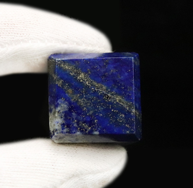 上質アフガン産！夜空を思わせる美しい模様が特徴のラピスラズリ（Lapis lazuli）のタワー型標本（その6）