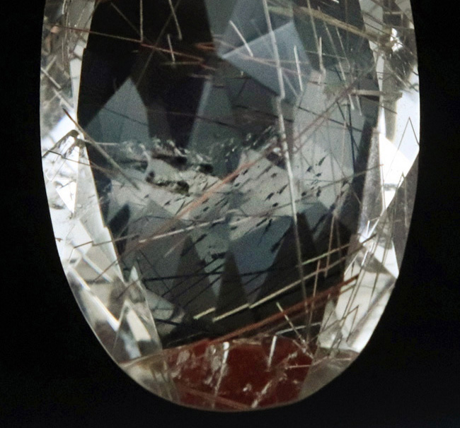 ジェムカット仕上げ！「天使の髪の毛」に例えられる、非常に美しいルチルクォーツ（Rutilated Quartz）（その4）