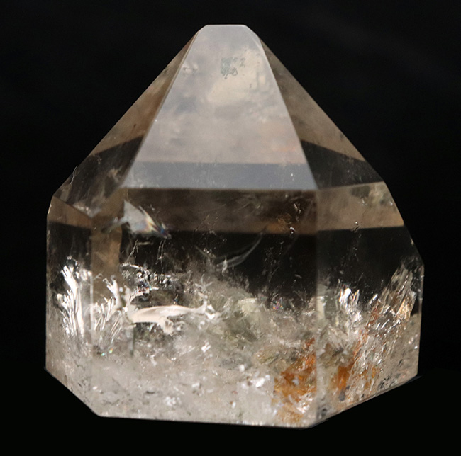 ファントム（幽霊）、レインボー（七色）、パイライト（黄鉄鉱）、様々な特性を同時に持つ、魅力いっぱいの水晶（その1）