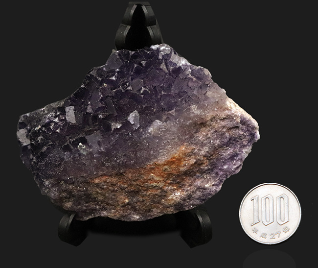 ズッシリ手のひらサイズ！イリノイ州ショーニータウン（Shawneetown）産のフローライト（Fluorite）の原石（その10）