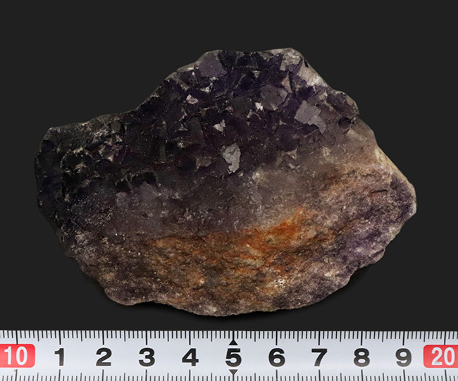 ズッシリ手のひらサイズ！イリノイ州ショーニータウン（Shawneetown）産のフローライト（Fluorite）の原石（その9）