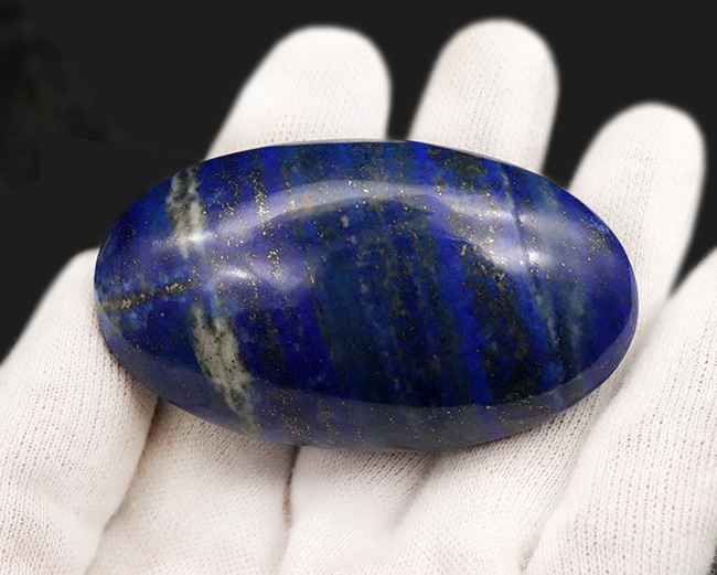 飛行石！？最高品質とされるアフガニスタン産の天然ラピスラズリ（Lapis lazuli）のポリッシュ標本（その4）