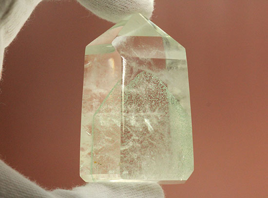 幽霊水晶こと、ファントムクオーツ。見えそうで見えない、何とも不思議な構造 鉱物 販売